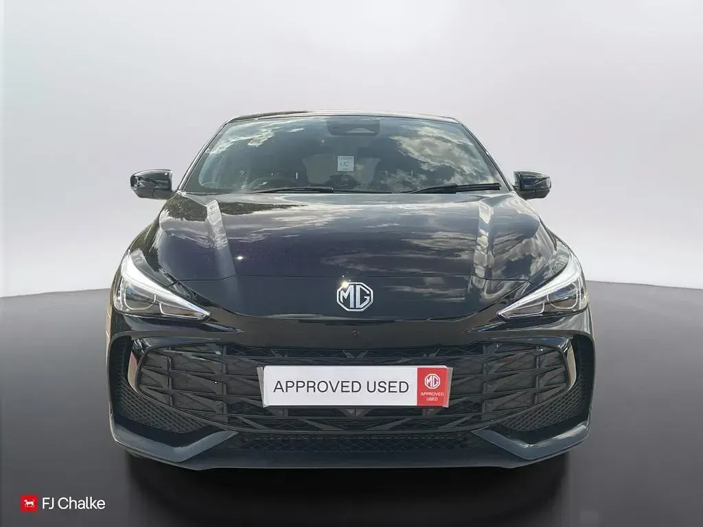 Used MG MG3 Trophy 194 HP (142 kW) 2025 Black Hatchback
