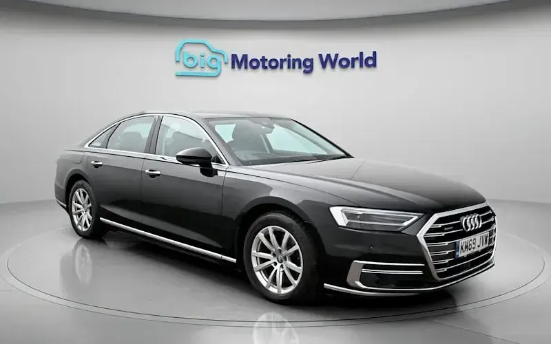 Used Audi A8 Advanced 340 HP (250 kW) 2019 Black Sedan