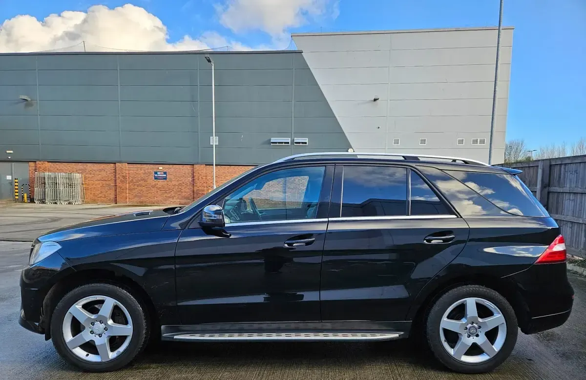 Used Mercedes ML250 AMG 2014 Black SUV