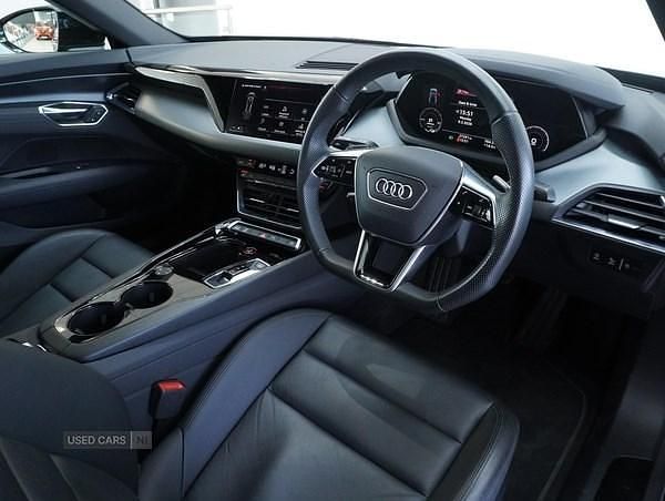Used Audi e-tron GT quattro Comfort 389 kW (530 HP) 2021 Grey Sedan