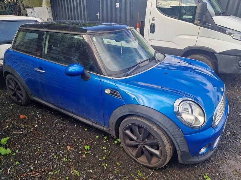 Usado Mini Cooper D Hatch 2011 Azul Citadino