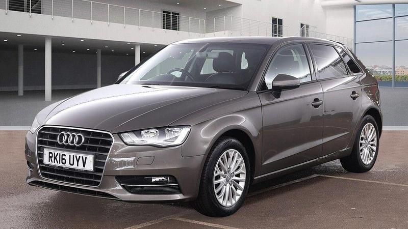 Used Audi A3 Advanced 2016 Grey Hatchback