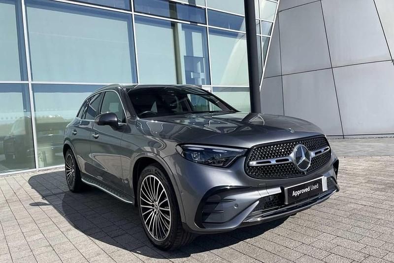 Used Mercedes GLC300 AMG Line Premium Plus 258 HP (189 kW) 2023 SUV