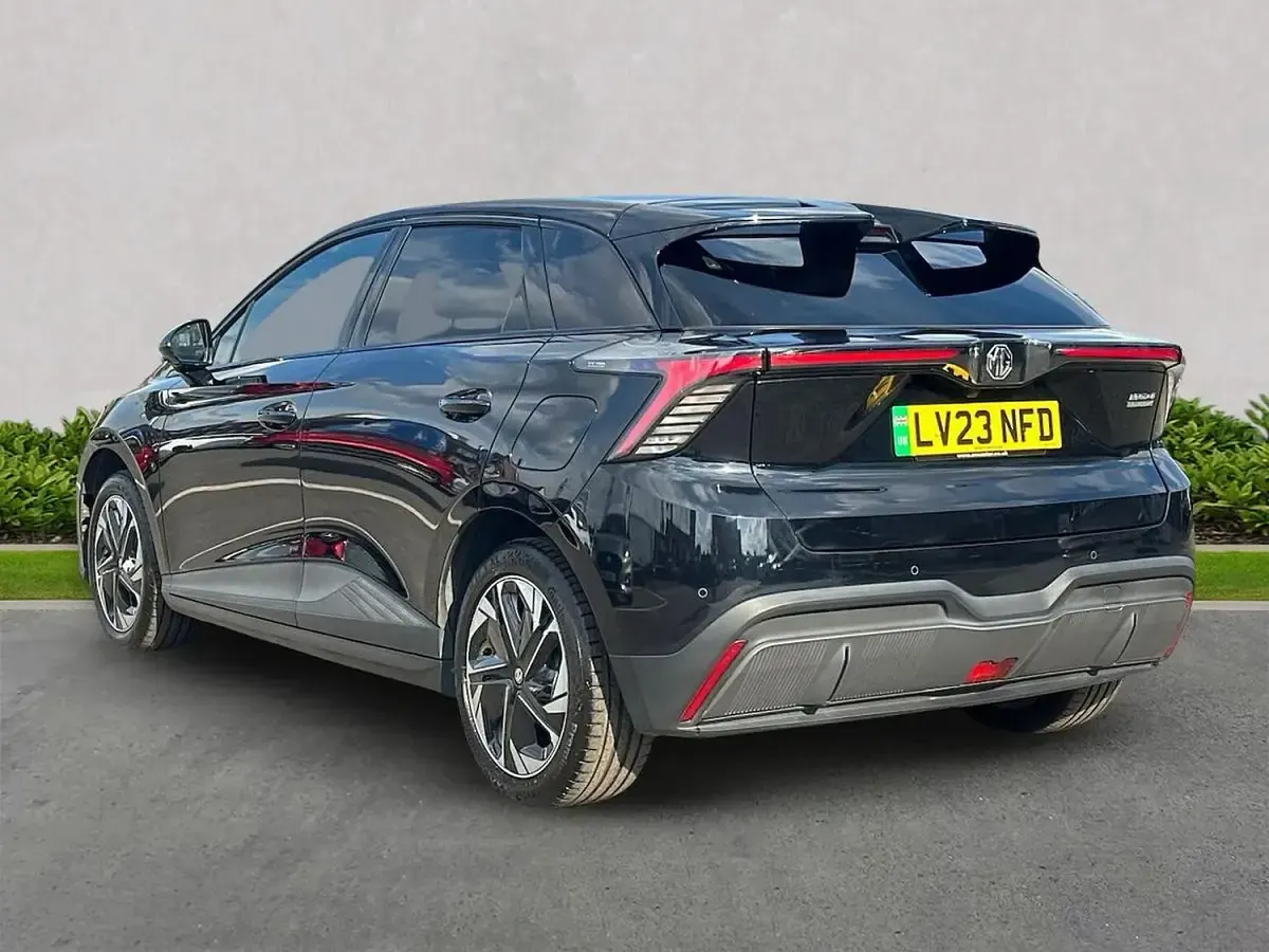 Used MG MG4 EV Trophy 2023 Black Hatchback