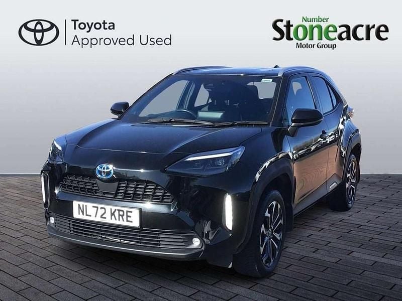Used Toyota Yaris Cross Design 113 HP (83 kW) 2022 Black SUV
