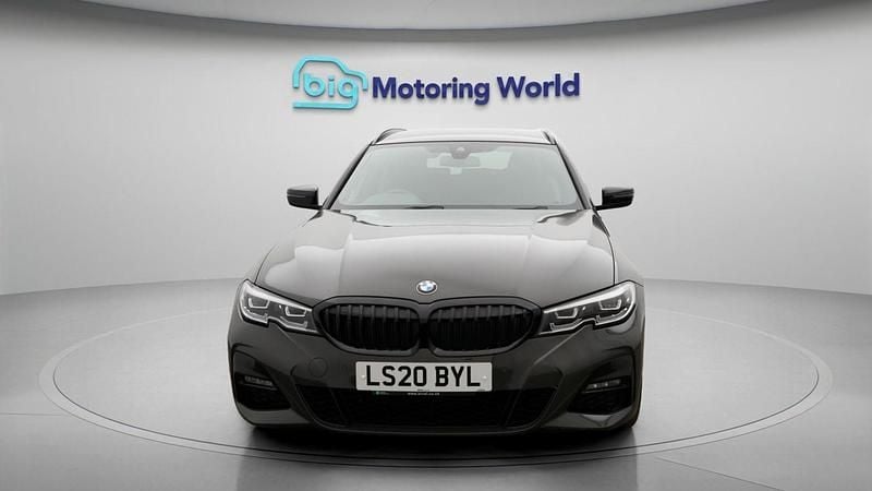 Used BMW 330 M Sport 265 HP (194 kW) 2019 Grey Estate