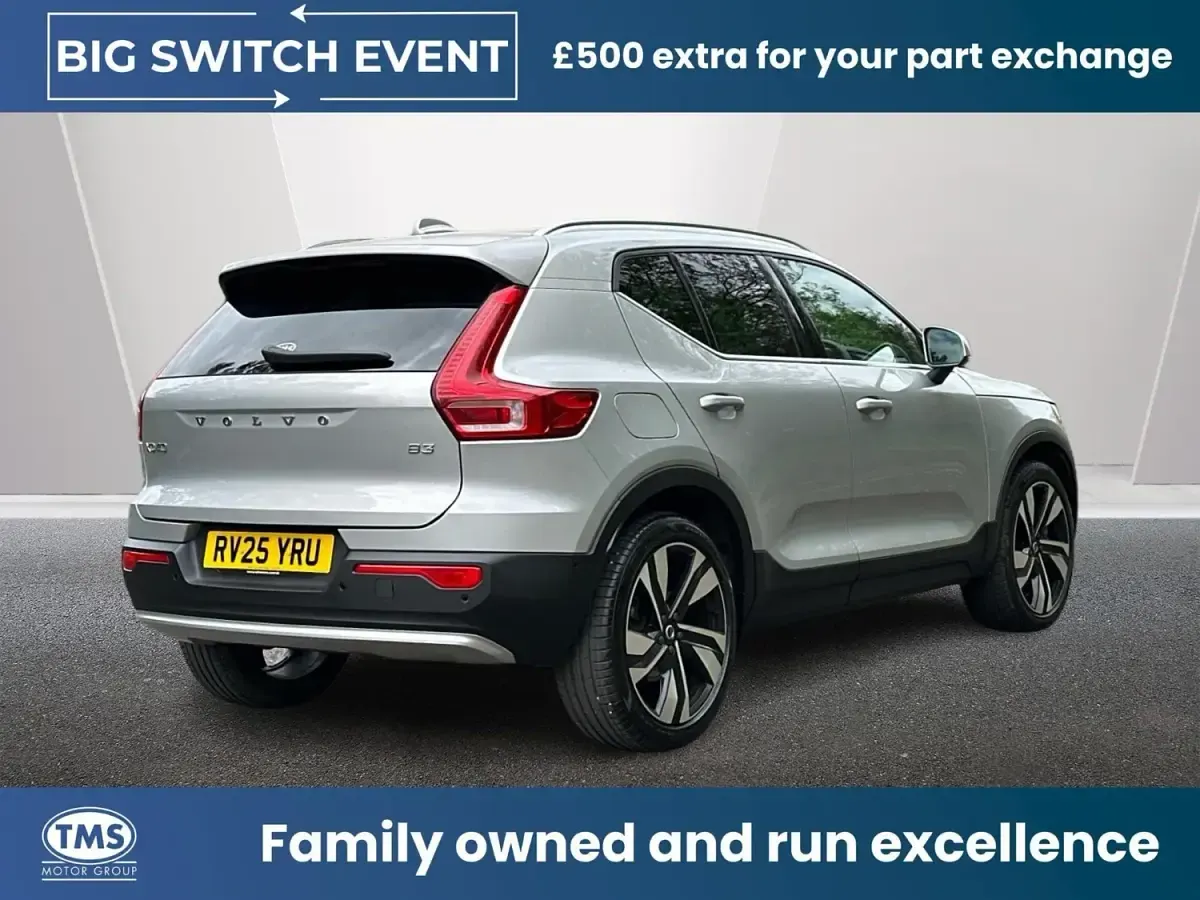 Begagnad Volvo XC40 Ultra 2025 Silver SUV
