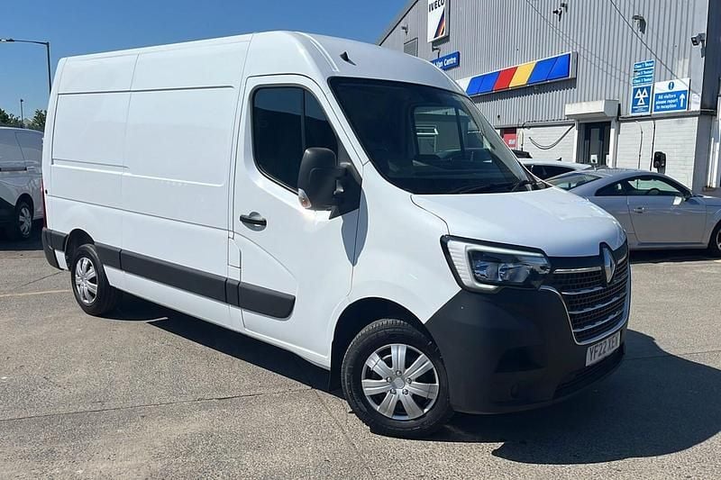 White Used 2022 Renault Master Business Van | £17,495 (Fair price) - Image 1/4