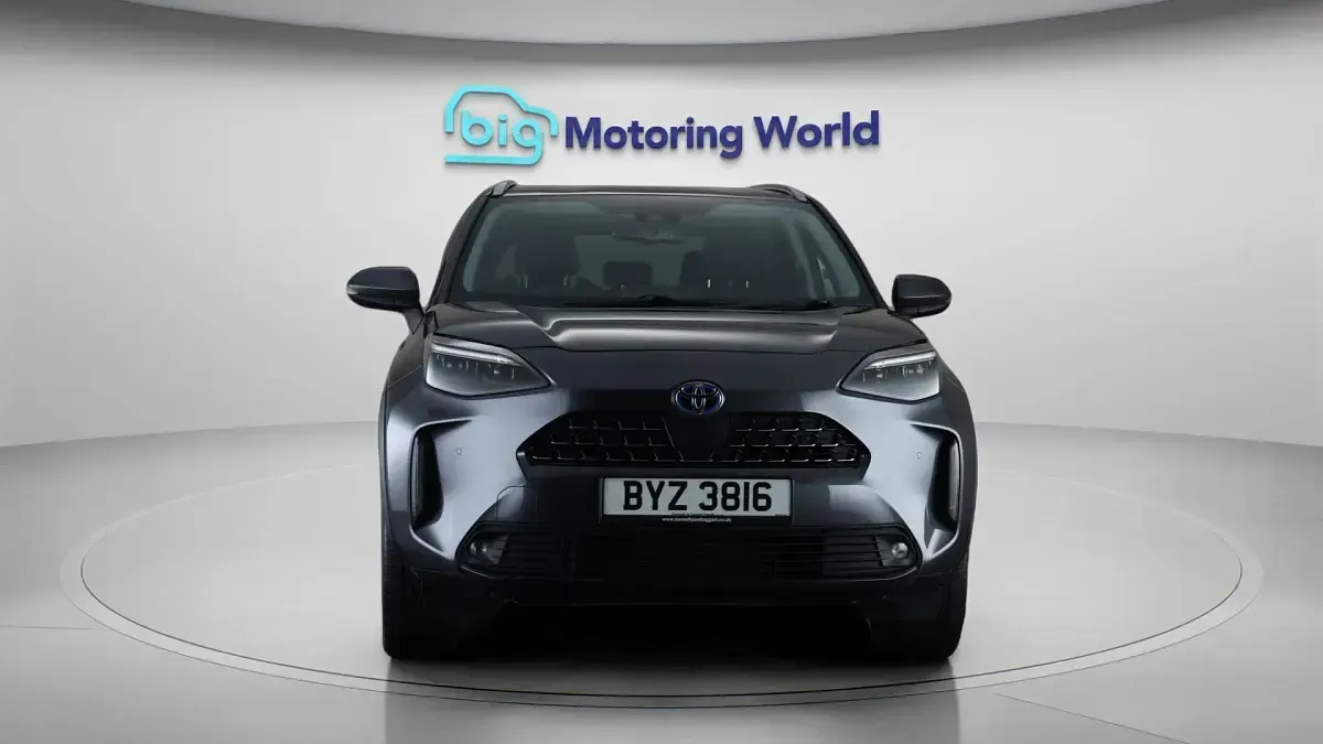 Used Toyota Yaris 114 HP (83 kW) 2022 Hatchback
