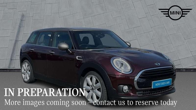 Red Used 2015 Mini Cooper Clubman Estate | £11,495 (Fair price) - Image 1/4