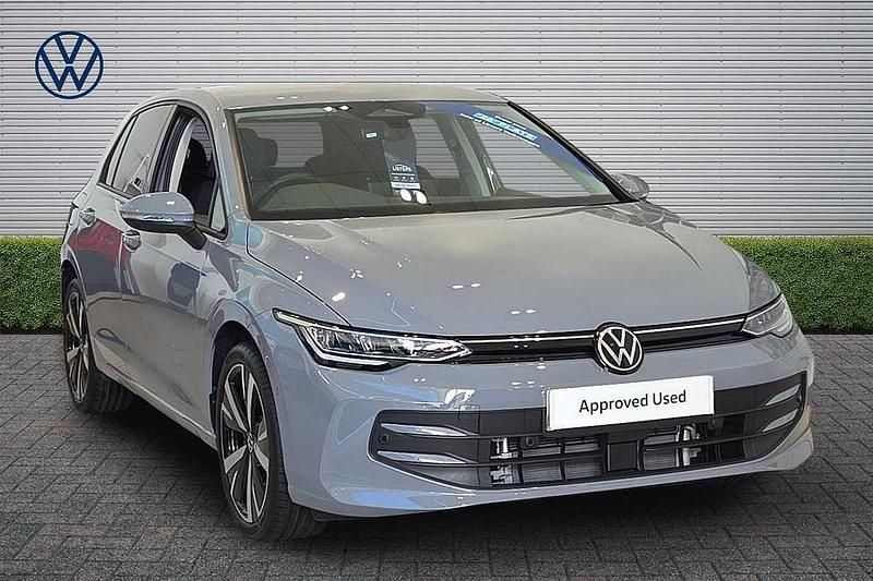 New VW Golf VIII Match 204 HP (150 kW) 2026 Moonstone grey Hatchback