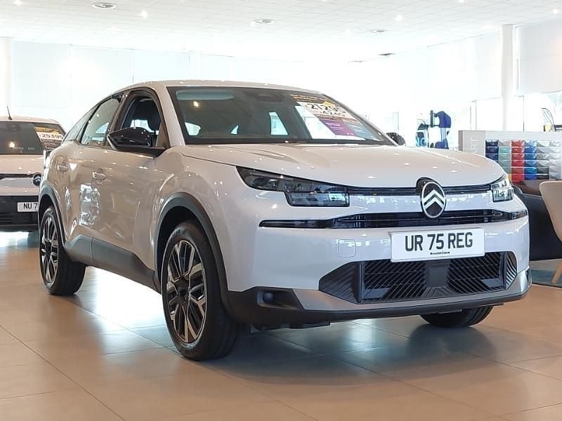 White New 2025 Citroën C4 Hatchback | £21,795 (Good price) - Image 1/1