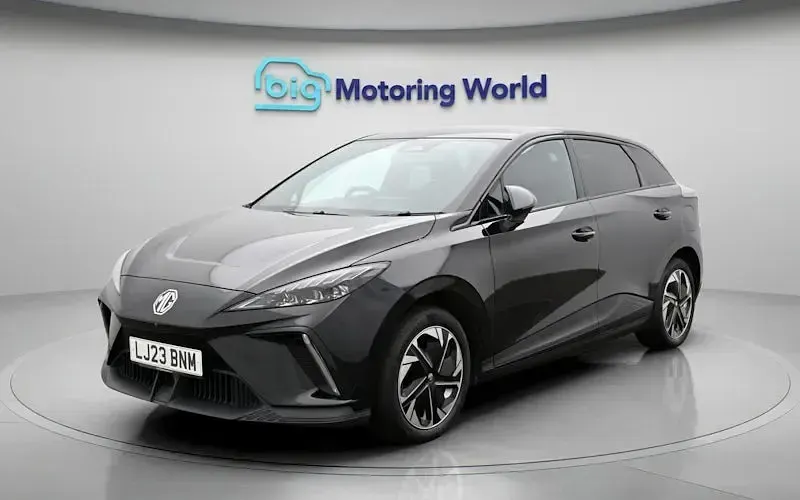 Used MG MG4 EV Trophy 150 kW (204 HP) 2025 Hatchback