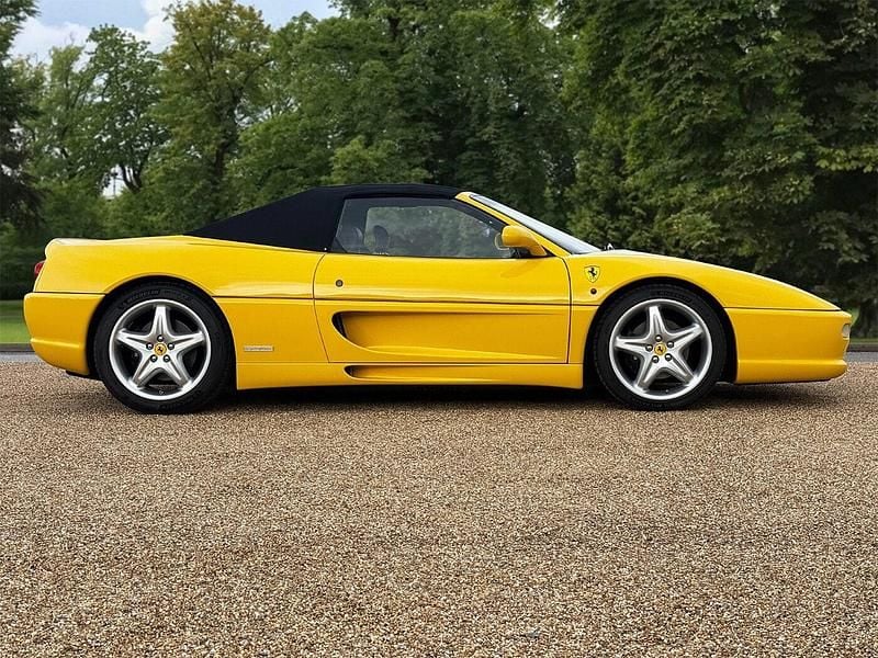 Used Ferrari F355 380 HP (279 kW) 1996 Yellow Cabriolet
