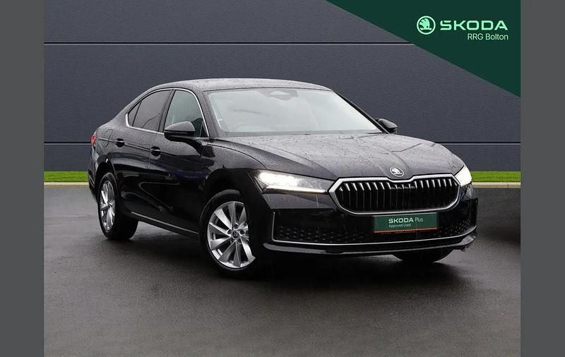 Midnight black metallic Used 2024 Skoda Superb SE Technology Hatchback | £24,695 (Super price) - Image 1/4
