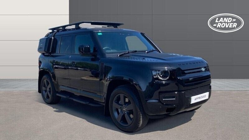 New 2024 Land Rover Defender SE Dynamic SUV | £73,988 (Fair price) - Image 1/4