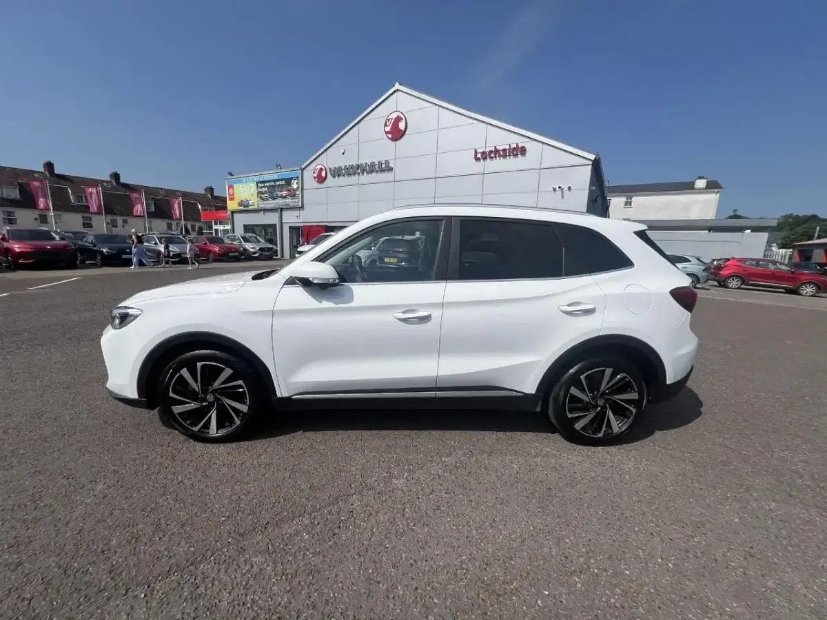 Used MG ZS Trophy 193 HP (141 kW) 2025 White SUV