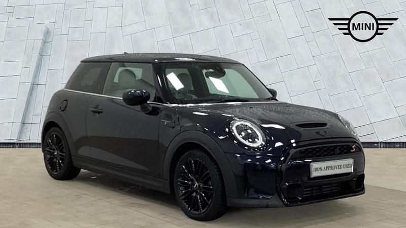 Black Used 2024 Mini Cooper S Exclusive Hatchback | £25,495 (Fair price) - Image 1/4