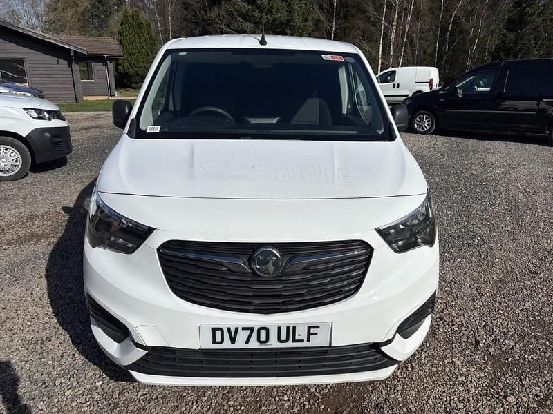 Usado Vauxhall Combo Sportive 2020 Blanco Monovolumen
