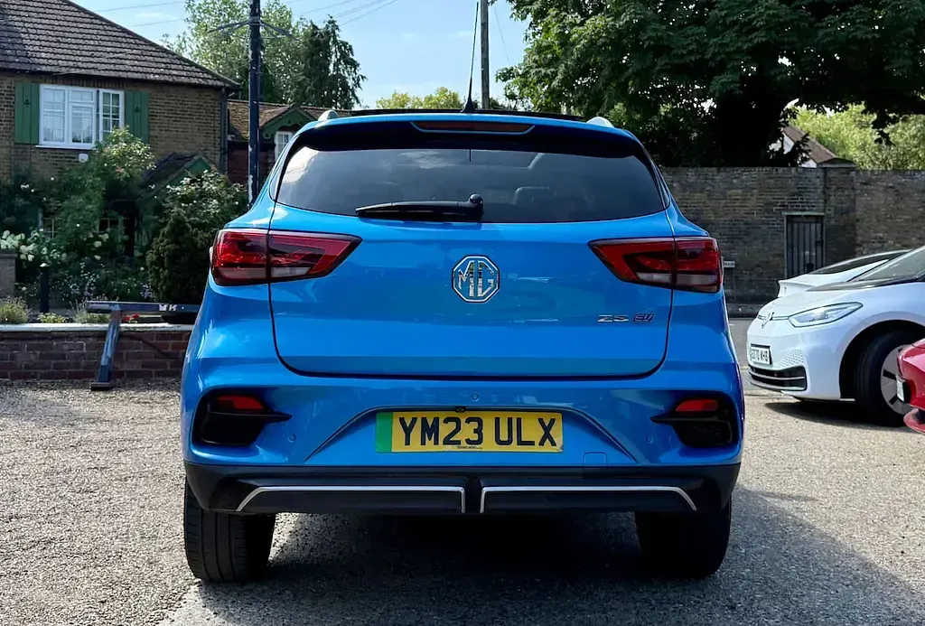 Used MG ZS Trophy 130 kW (177 HP) 2023 Blue SUV