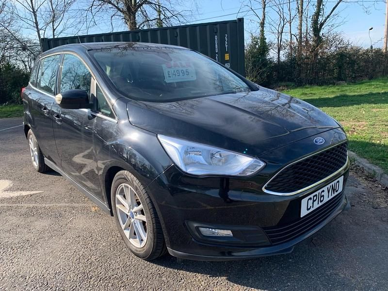 Used Ford Grand C-Max Zetec 120 HP (88 kW) 2016 Black MPV