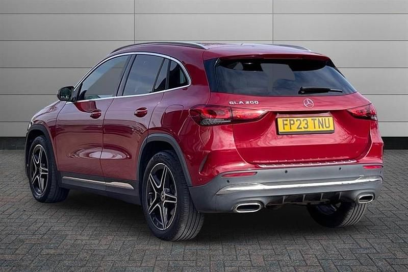 Used Mercedes GLA200 Executive 163 HP (119 kW) 2023 Cosmos black SUV