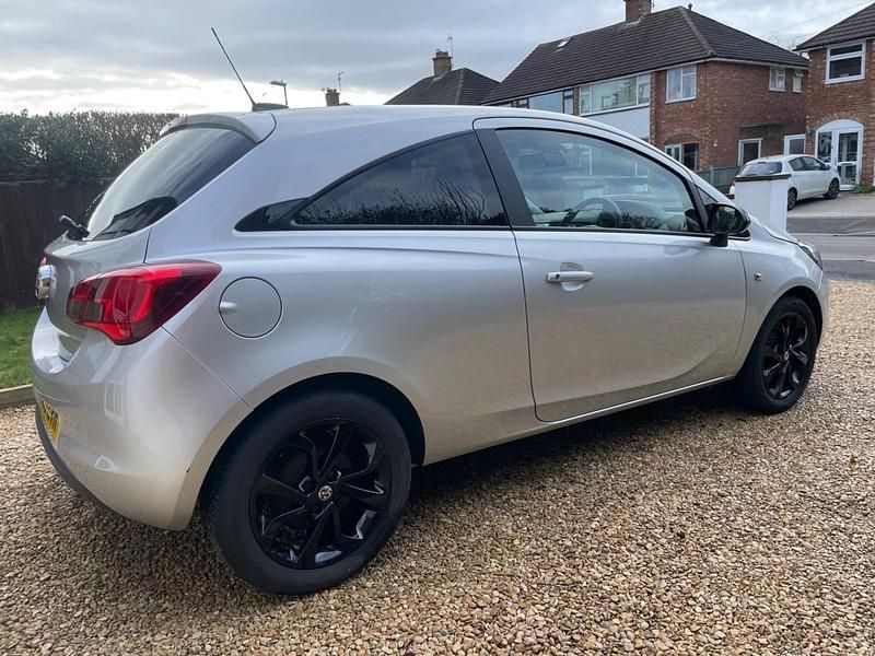 Used Vauxhall Corsa 90 HP (66 kW) 2019 Silver Hatchback