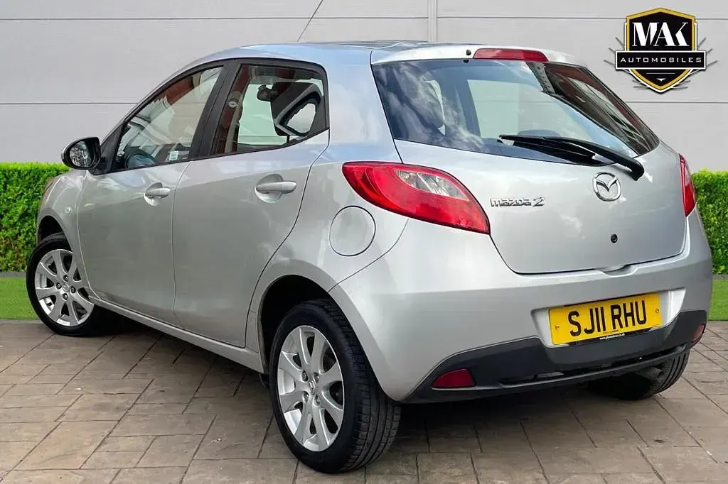 Used Mazda 2 2011 Silver Hatchback