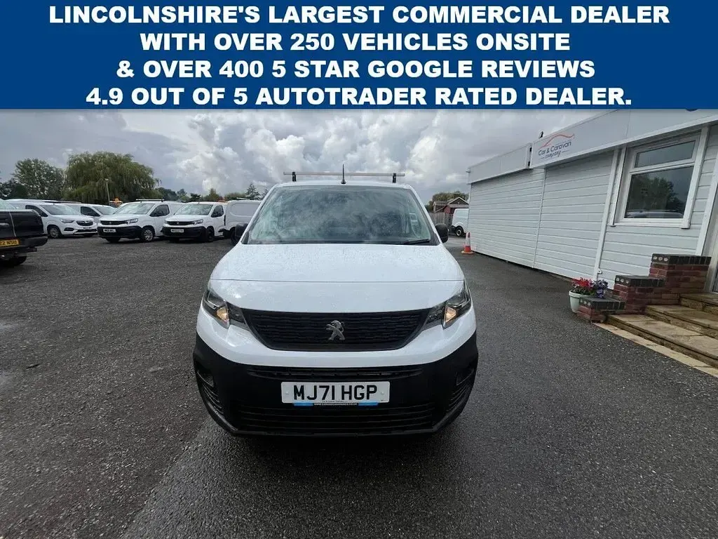 Used Peugeot Partner Premium 131 HP (96 kW) 2021 White MPV