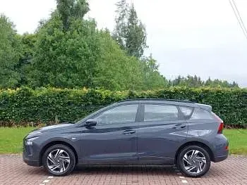 Used Hyundai Bayon SE 100 HP (73 kW) 2023 Grey SUV