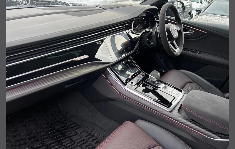 Used Audi RS Q8 Design 631 HP (464 kW) 2024 Black SUV