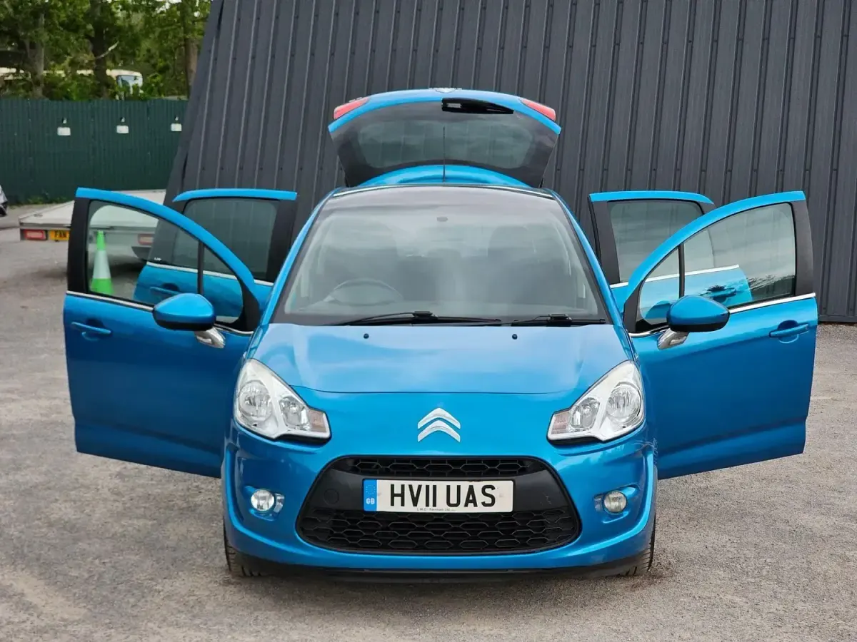 Używany Citroën C3 2011 Niebieski Hatchback