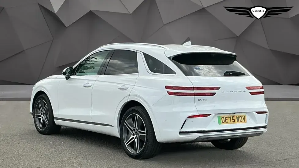 Used Genesis GV70 360 kW (490 HP) 2025 White SUV