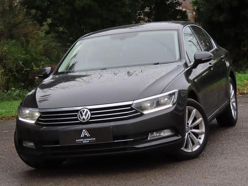 Grey Used 2019 VW Passat Business Sedan | £9,494 (Super price) - Image 1/4