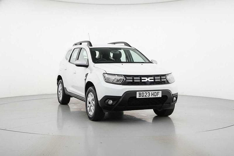 White Used 2023 Dacia Duster Expression Hatchback | £15,190 (Fair price) - Image 1/4