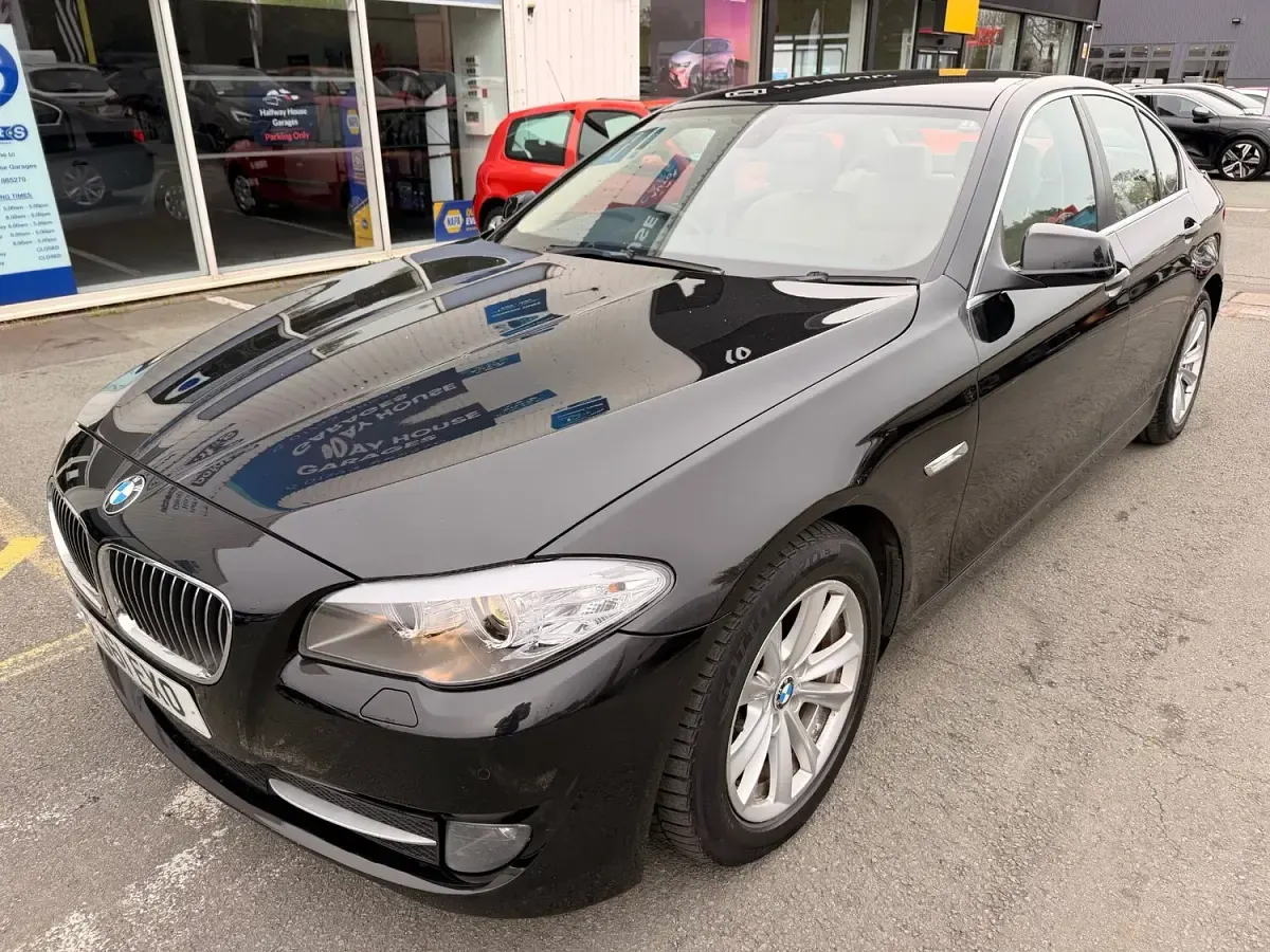 Used BMW 520 Efficient Dynamics 2012 Black Sedan