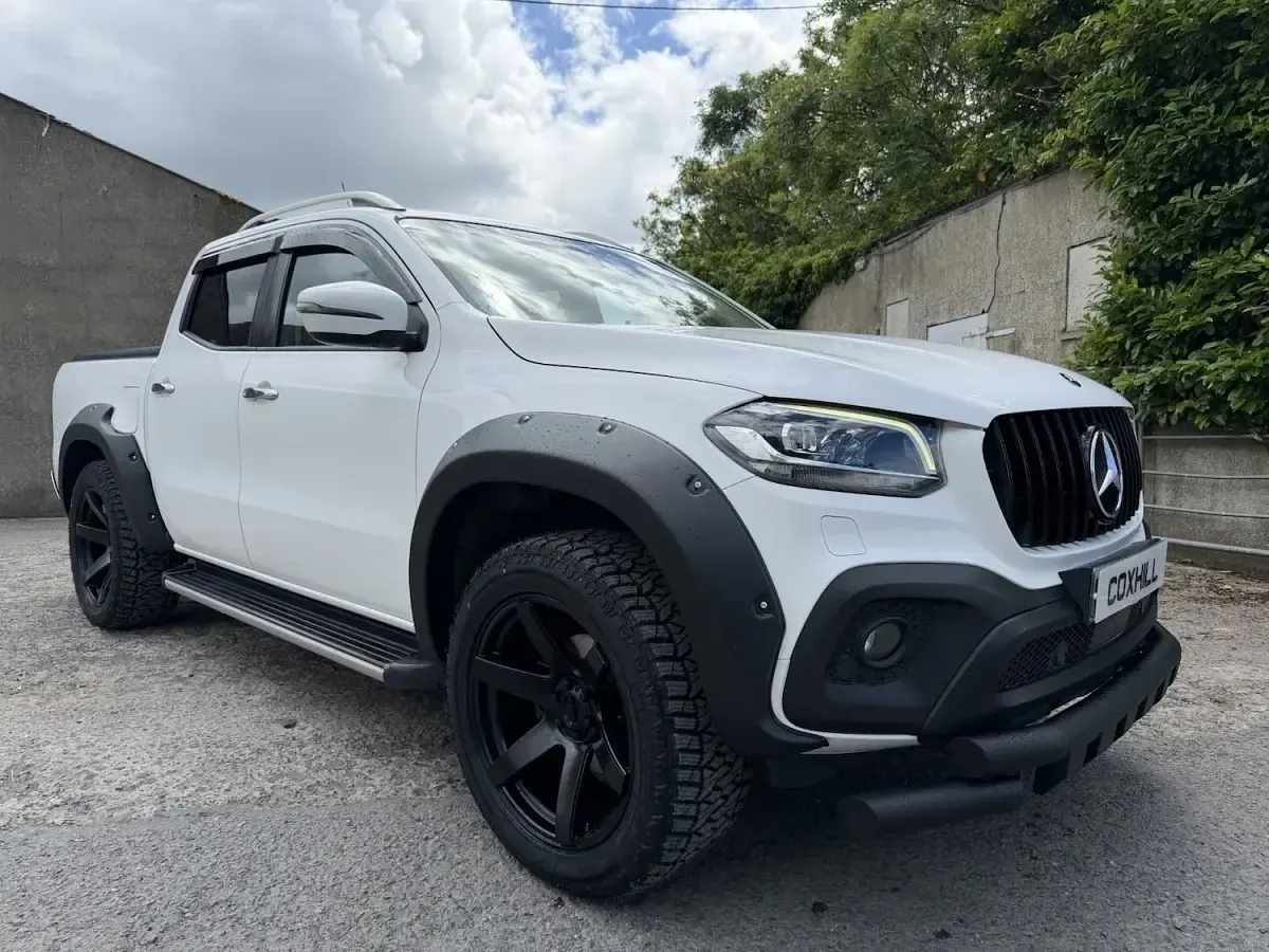 Used Mercedes X250 Progressive 190 HP (139 kW) 2019 White Pickup