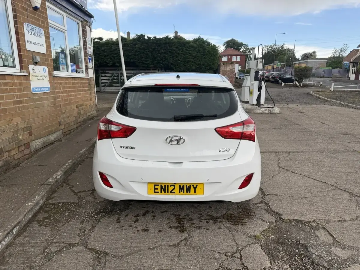Used Hyundai i30 Active 2012 White Hatchback