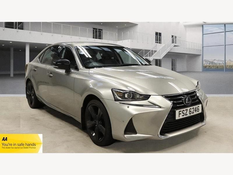 Used Lexus IS300h 223 HP (164 kW) 2020 Silver Sedan