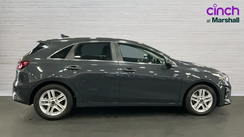 Used Kia Ceed 118 HP (86 kW) 2019 Grey Hatchback