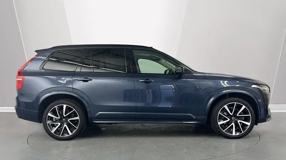 Used Volvo XC90 Ultimate 2022 Blue SUV