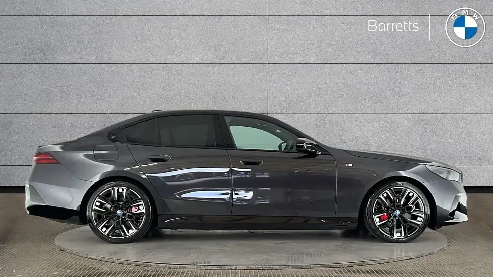 Usado BMW i5 Comfort Edition 436 kW (593 CV) 2024 Gris