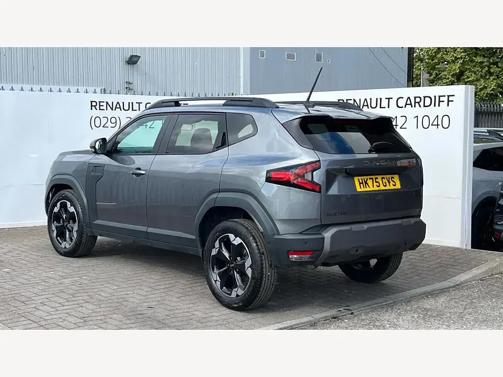 Used Dacia Duster Extreme 130 HP (95 kW) 2025 Grey SUV