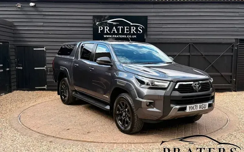 Used Toyota HiLux 204 HP (150 kW) 2024 Pickup