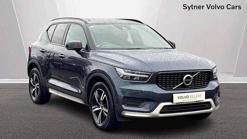 Blue Used 2021 Volvo XC40 R-Design SUV | £21,000 (Fair price) - Image 1/4
