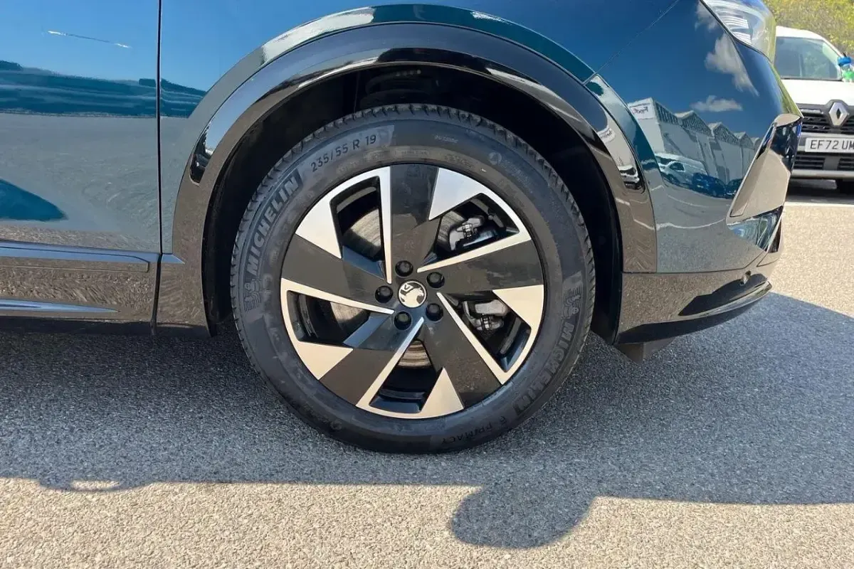 Second-hand Vauxhall Grandland 154 kW (210 CP) 2024 Albastru SUV