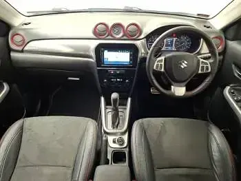 Used Suzuki Vitara 140 HP (102 kW) 2016 White SUV