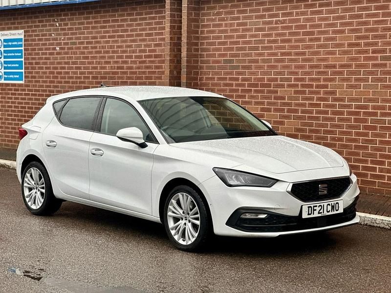 Used Seat Leon SE Dynamic 2021 White Hatchback