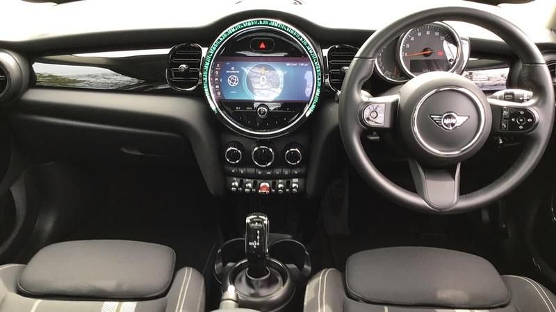 Used Mini Cooper S Classic 176 HP (129 kW) 2021 Grey Hatchback