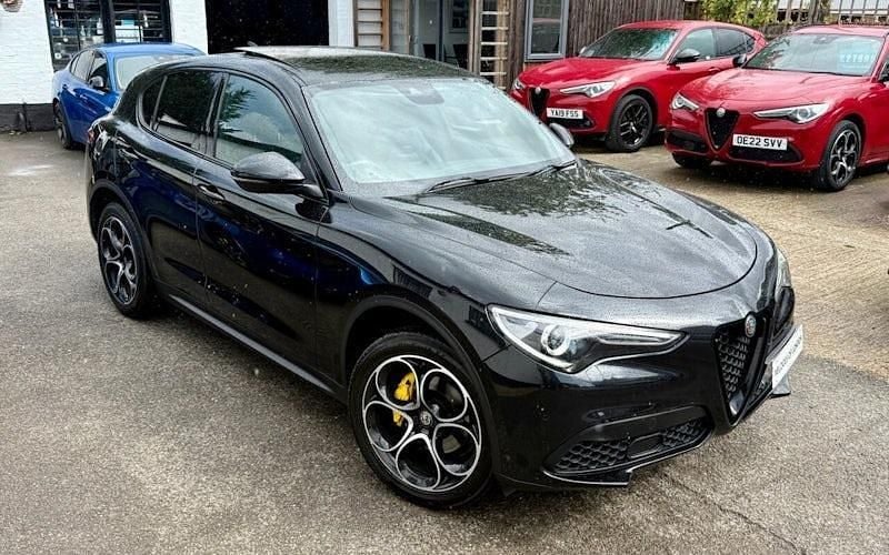 Black Used 2019 Alfa Romeo Stelvio SUV | £23,995 (A bit pricey) - Image 1/4